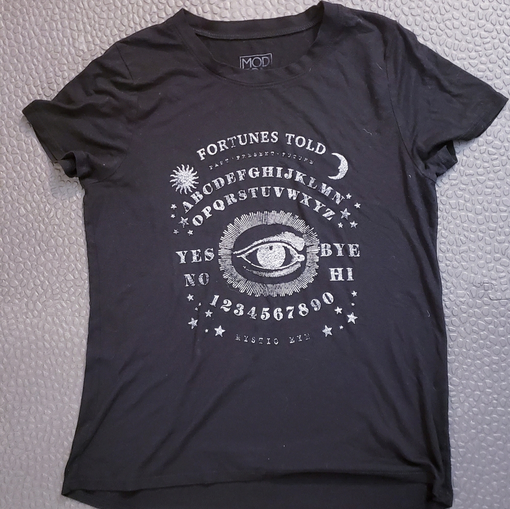 Modern Lux fortune teller tee